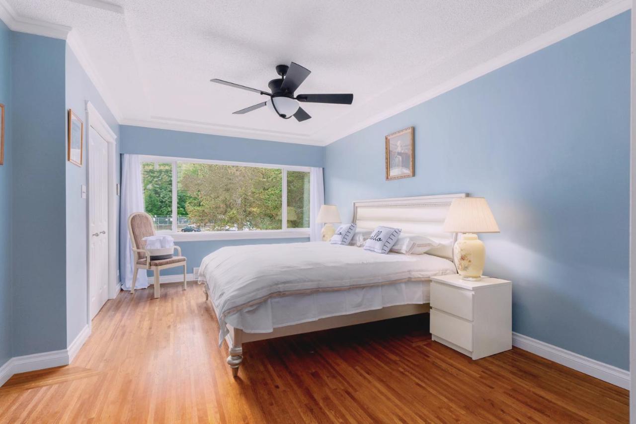 Lovely 3 Bedroom Port Moody Spacious Home 6 People Free Parking Exterior foto