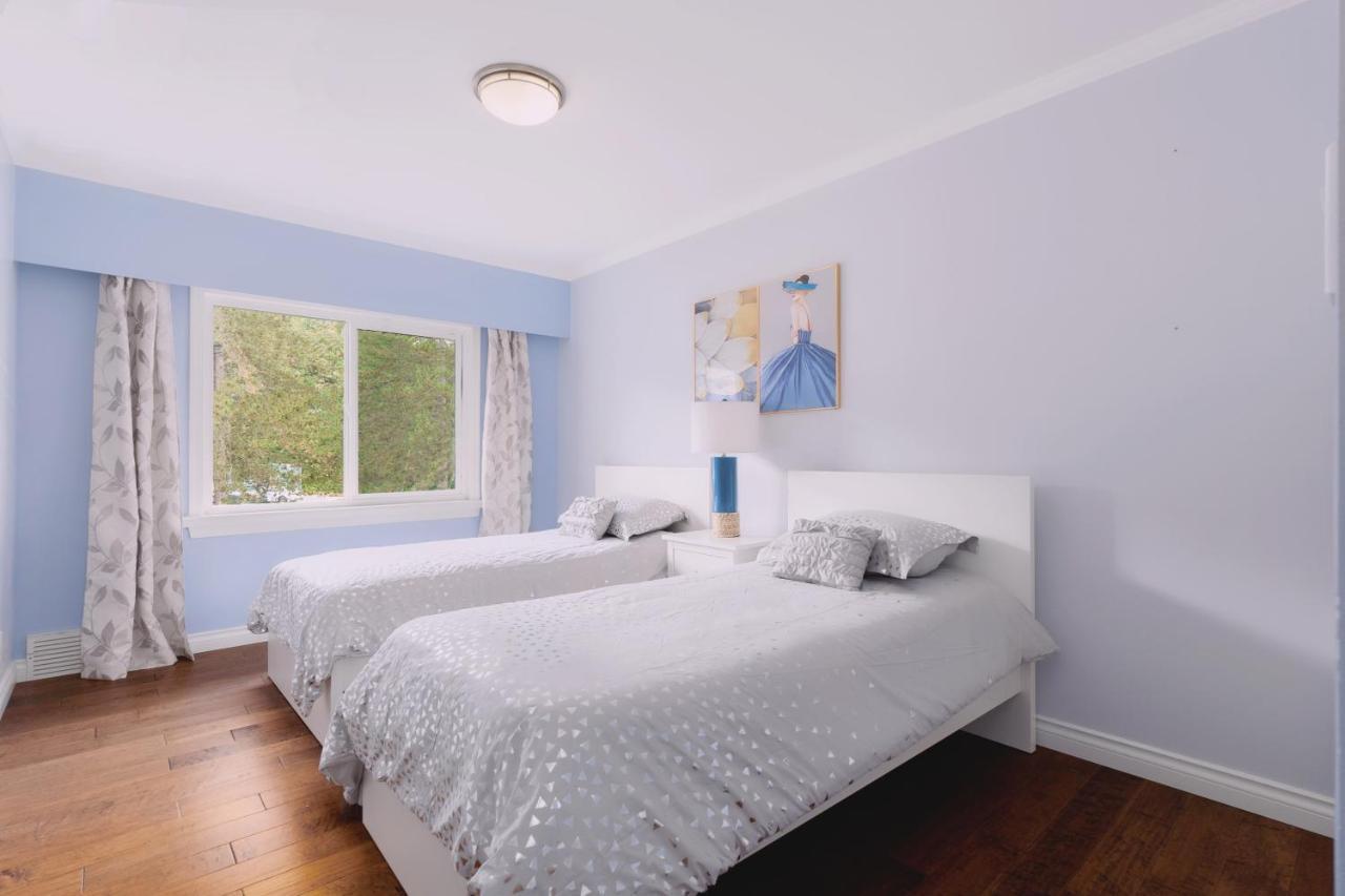Lovely 3 Bedroom Port Moody Spacious Home 6 People Free Parking Exterior foto